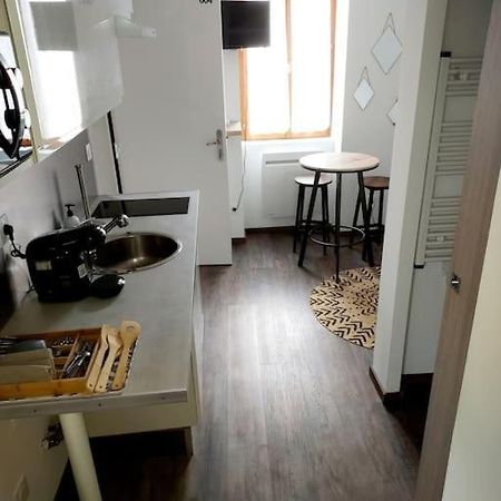 T2 Cosy Vieux Montlucon Apartment Екстериор снимка