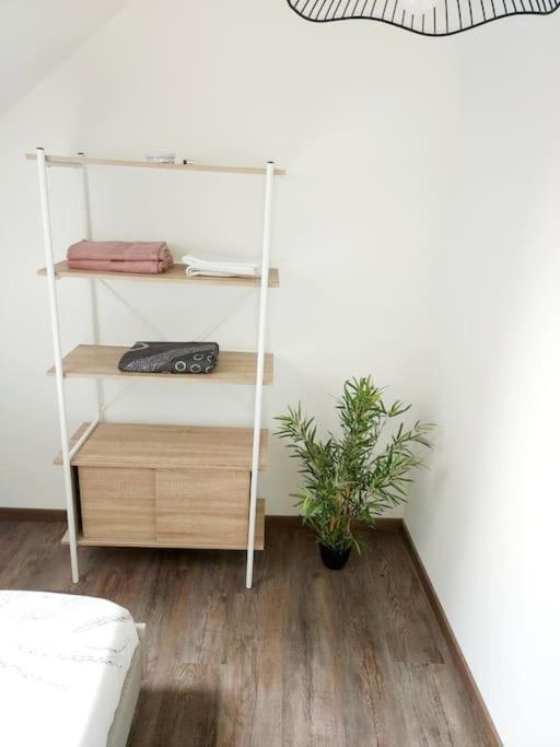 T2 Cosy Vieux Montlucon Apartment Екстериор снимка